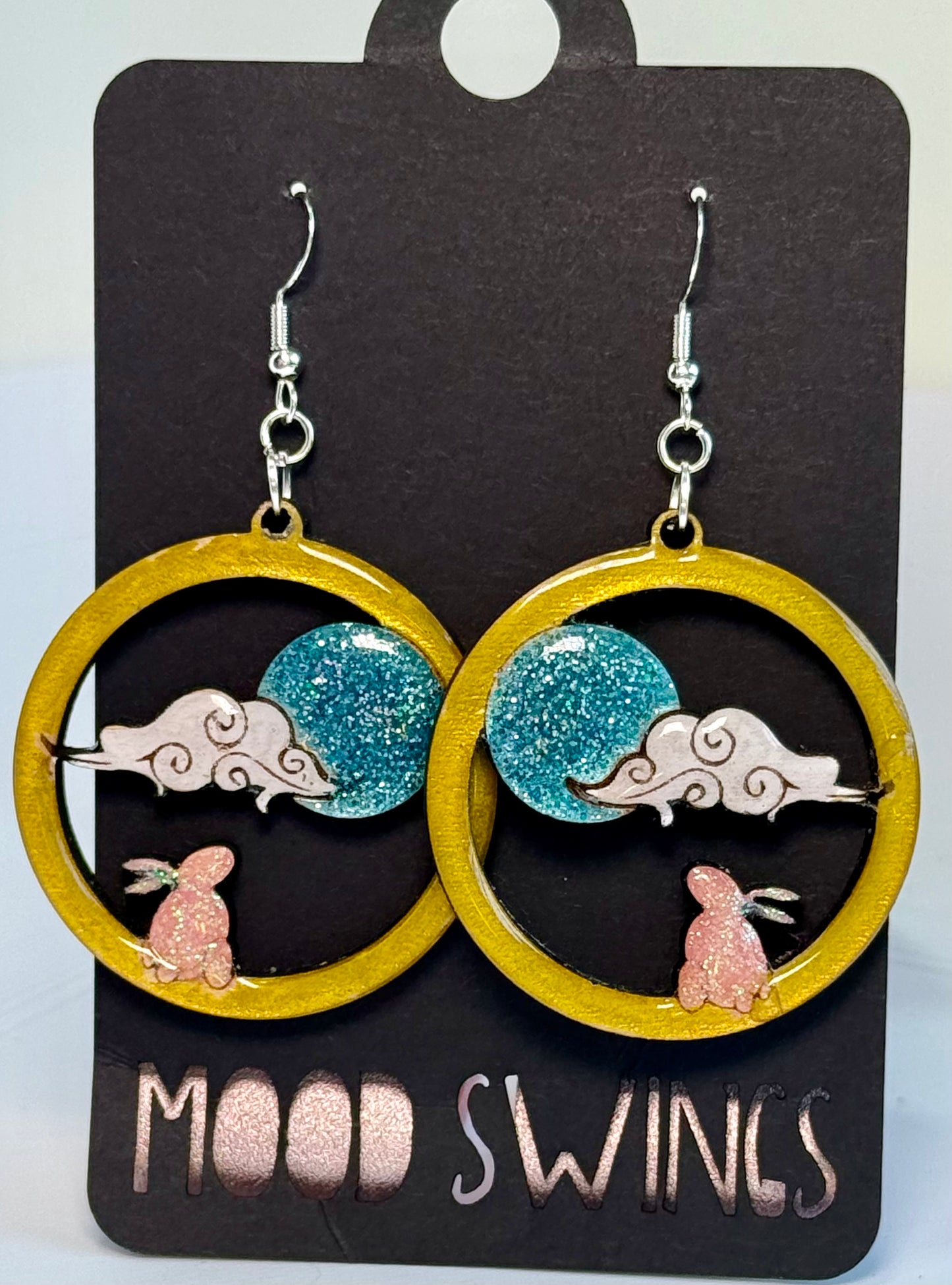 Hare Comes the Moon