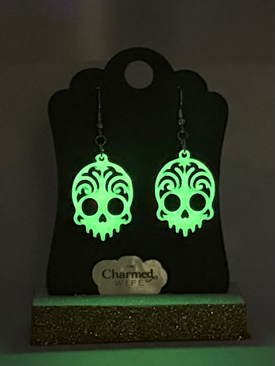 Light Headed (Glow-in-the-Dark)